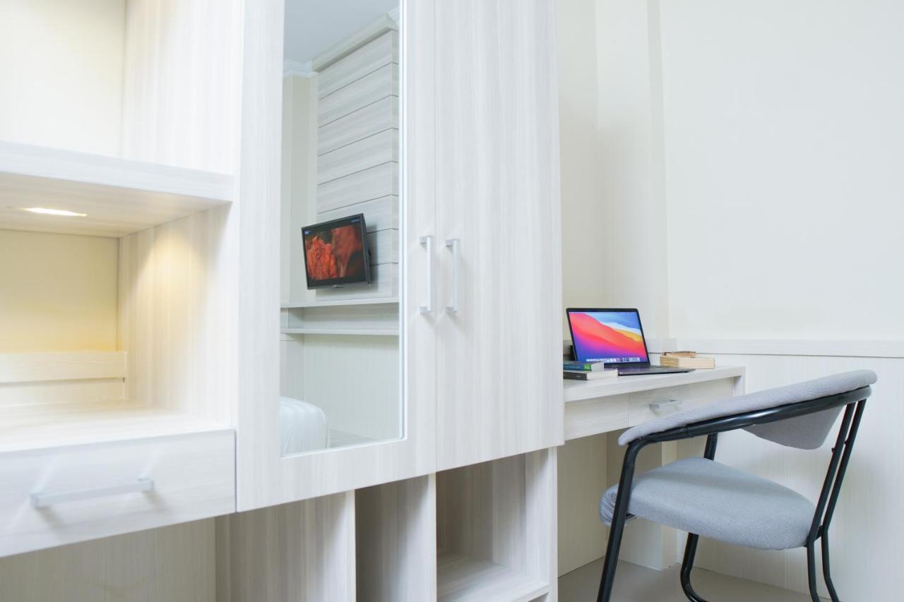 Kost Eksklusif Teduh Hostel Jogjakarta Buitenkant foto